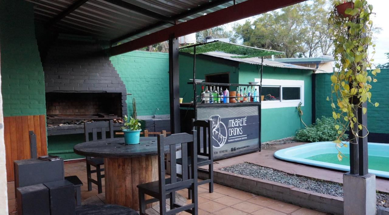 Eco Hostel Iguazu ปูแอร์โตอีกวาซู ภายนอก รูปภาพ