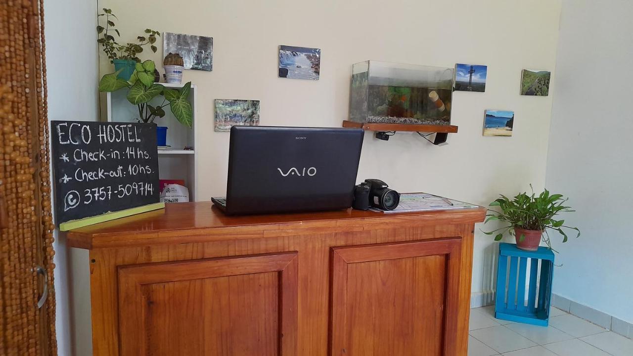 Eco Hostel Iguazu ปูแอร์โตอีกวาซู ภายนอก รูปภาพ