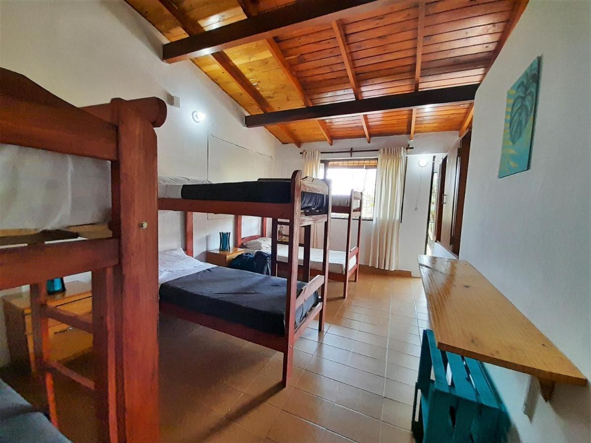 Eco Hostel Iguazu ปูแอร์โตอีกวาซู ภายนอก รูปภาพ