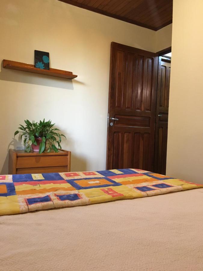 Eco Hostel Iguazu ปูแอร์โตอีกวาซู ภายนอก รูปภาพ